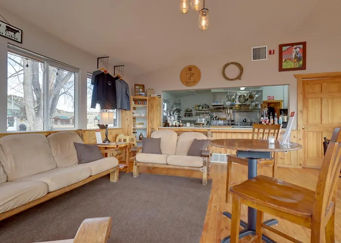 On Ranch W/ Stunning Mtn Views! Thermopolis Escape * Meeteetse